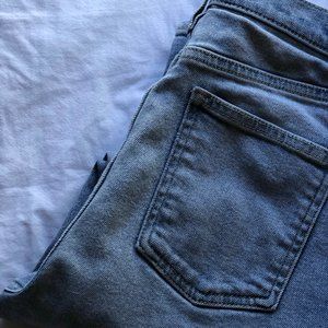 BDG Girlfriend High-Rise Jean Light Wash